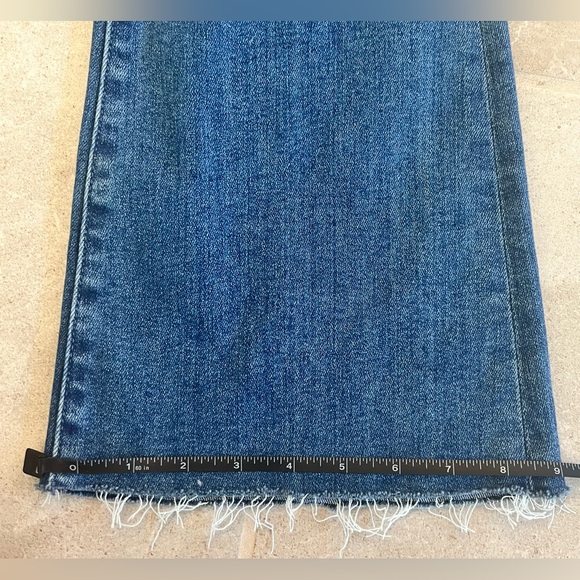 MOTHER The Weekender Fray Jeans From Anthropologie | Size 27 Womens NWT - Picture 14 of 16